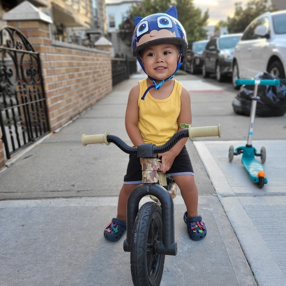 Meet your Posher, Karen - Picture 3 of 5